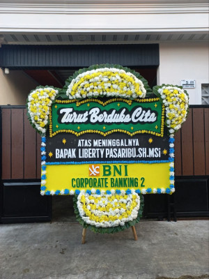 Papan Bunga Duka di Sebulu