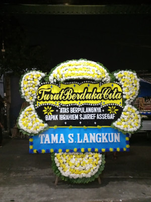 Papan Bunga Duka di Sebulu