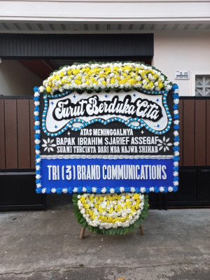 Papan Bunga Duka di Sebulu